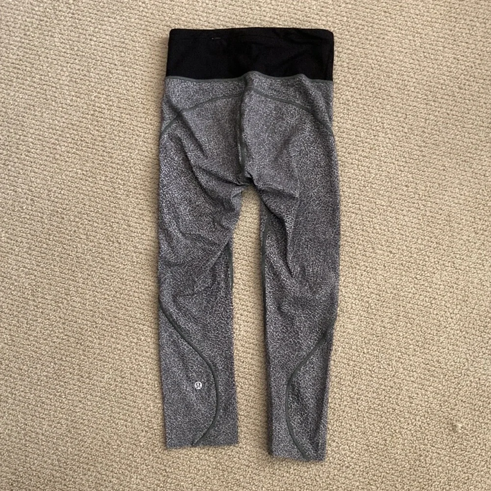 NEW LULULEMON Run the Day Crop HR 21” Fractal Dark Starlight Black Nulux 4 NWOT